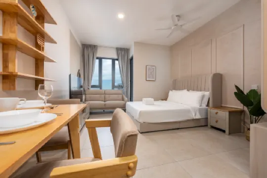 22 Macalisterz by YourSuperhost Отели рядом с достопримечательностью «Sri Muneeswarar Temple Sevalathotam»