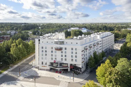 Original Sokos Hotel Vantaa Отели рядом с достопримечательностью «Терминал 2 аэропорта Хельсинки»