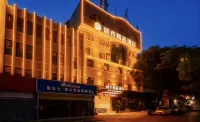 City Boutique Hotel (Nanyang Xinhua City Plaza Railway Station) - pet friendly