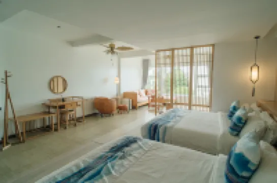 Puerto Galera Seaview Resort