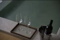 Overlooking Stream · Mountain Secret Retreat | Luxury Private Hot Spring Quiet Courtyard Resort - baignoire