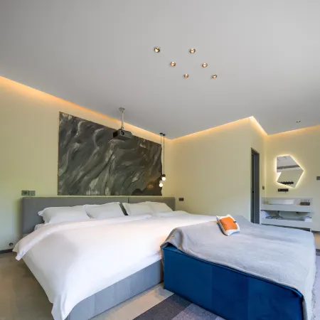 Qixili · Private Hot Spring Design Guesthouse (Jing Moon Bay Tourist Resort)