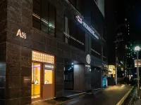 มงเรฟ เคบิน โซล กังนัม โรงแรมใกล้สถานีขนส่งนัมบู