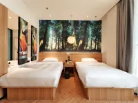 Wonderland Hotel (Nanyang Jianye Kaixuan Plaza) - balcony