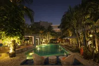 18 Suite Villa Kuta - Private Pool