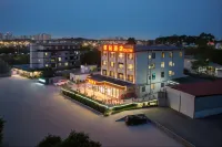 Neighboring Station Hotel (Nanning East Railway Station Branch)