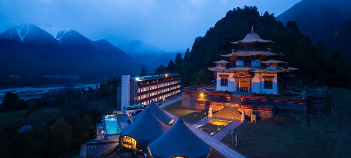 See Wild·YS  Galang Palace Retreat Hoteles en Bome