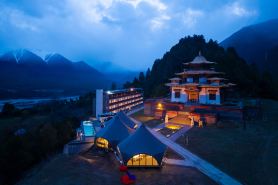 See Wild·YS  Galang Palace Retreat
