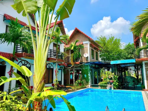 Tam Coc Mandala Villa - parking