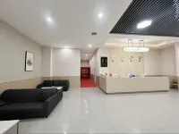 Xixiangfeng Hotel (Guangshui Ying Shan School Branch)