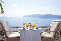 Alexander's Suites