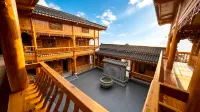 Yishanlou · Wanfeng Hidden Stay · Hui-style Design Vacation Apartment (Xingyi Wanfenglin)