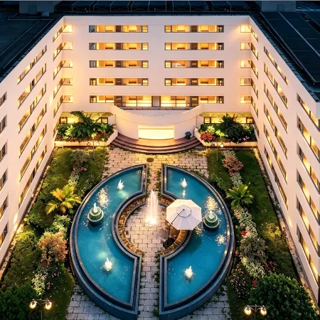Ruishang Yuejing Jiari Hotel