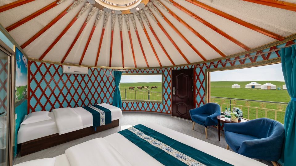 Qingye Muge Resort Center (Huitengxile Grassland)