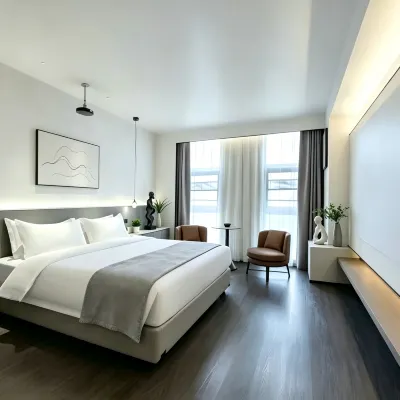 Jiaozuo Yang Hotel (South Campus of University of Technology) Hotels near Taihang Bonsai Garden