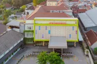 Hotel Puri Indah & Convention