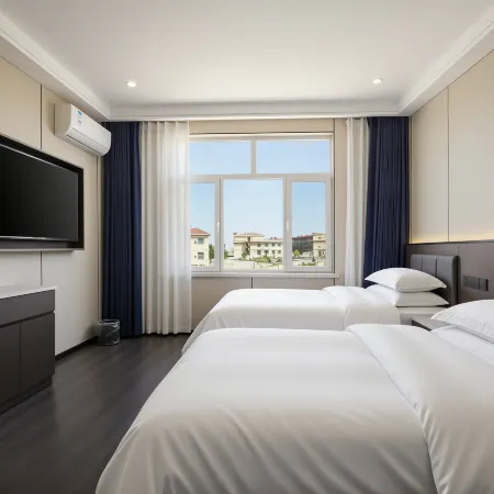 Wanfeng Yunqi Hotel (Qicai Danxia Scenic Area)