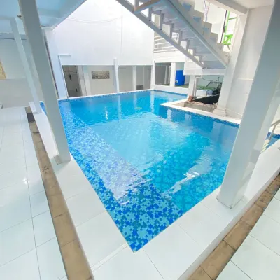 Cozzy Signature Hotels near محطة حافلات أوبونغ