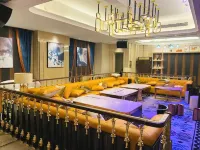 Guangzhi 1893·KINGSPACE King Gaming Homestay (Hangzhou Linping New Town Junhu International Store) - Esports