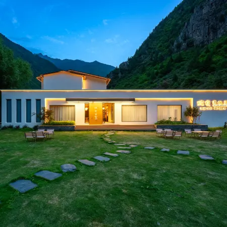Huanxi Zero Kilometer Homestay (Lixiaolu Bipenggou)
