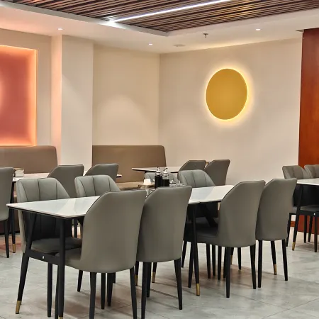 Jilin Yu·Select Hotel (Jilin Fortune Plaza)