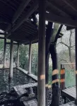 FUNGEE River View Hotel (Hongya Cave, Jiefangbei Pedestrian Street, Chongqing) - Romantic
