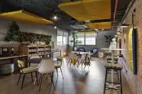 巴塞羅那Moxy飯店 - 酒吧
