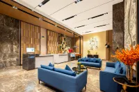 NaJu·Naju Hotel (Yulin Qingwanjiang Park) - Parkplatz