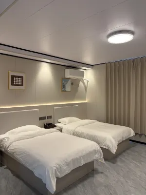 Heze Zhongzhi Hotel - 2-Star