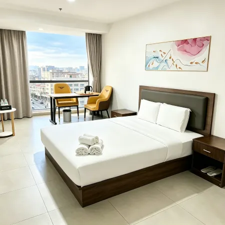 LUNA Hotel Manila