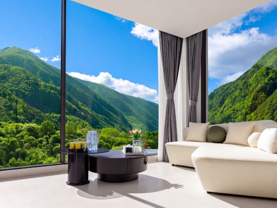 Yunfan • Shanlan | Oxygen-Supplied Mountain View Meiju (Shuangqiao Valley Scenic Area)