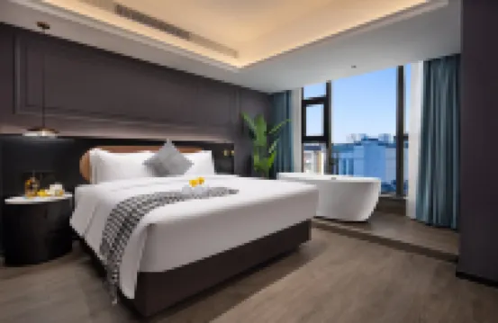 MAISON Hotel (Yueyang Pedestrian Street, Tuqiao, Yueyang)