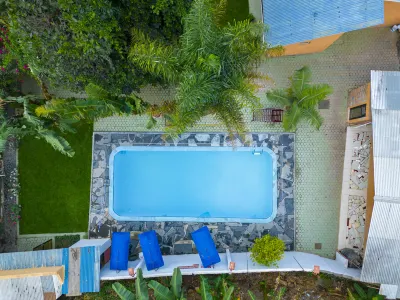 Runako Lodge Hotels in 