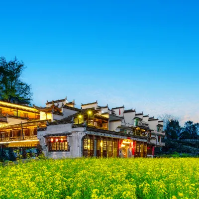 Wuyuan Huatianxi Thousand-Mu Rapeseed Flower Sea Photography Homestay Hotels near Zhenyuan Hall
