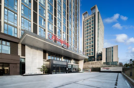 Hampton by Hilton Jiujiang Eight Mile Lake