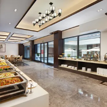 Xiongxiu Hot Spring Hotel Emeishan