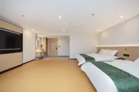 GELI Hotel (Jingjiang Qiche Keyunzhan)