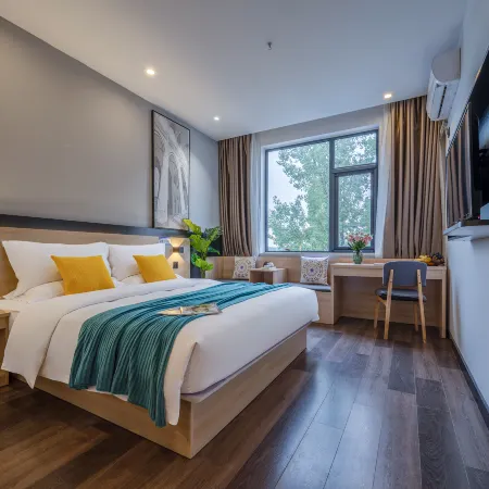 Ba tian Holiday Hotel (Zhengzhou Xinzheng International Airport) Отели рядом с достопримечательностью «Отель Cai Jianguo - Конференц-зал»