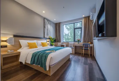 Ba tian Holiday Hotel (Zhengzhou Xinzheng International Airport) Hotels near Xinzheng Airport Railway Station