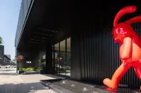 Jiangyin Pan Resort Отели рядом с достопримечательностью «Городской мемориальный лес Цзянъян Цзян Цзян Цзян Цзян»