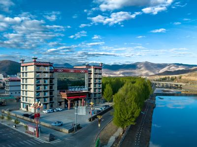 LANOU Hotel (Daocheng Binhe Road)