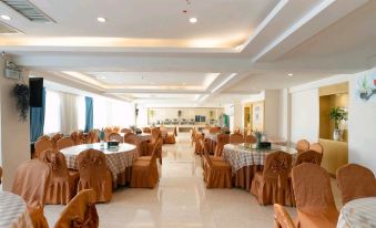 Vienna Hotel (Nanning Xianhu Branch) - Housity