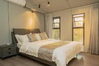 Zhaohua Pearl Hotel