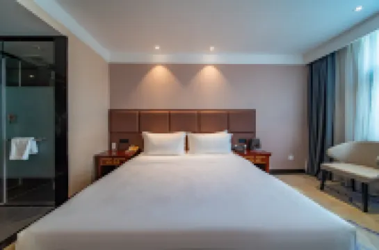 Rong Impression International Hotel Hotels near CPC Sichuan Committee Party School West Campus