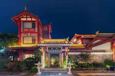 Dongpo Shengshi Hotel (Chuanyuecheng Water Street)