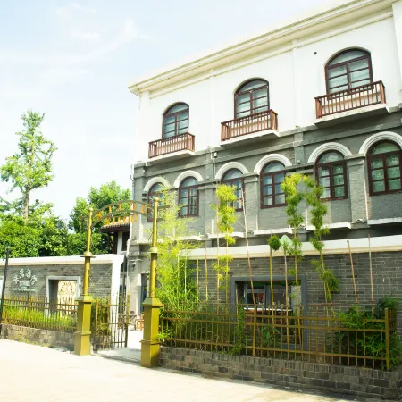 Yulou Homestay (Yaowan Scenic Area)