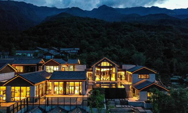 Clouds villa
