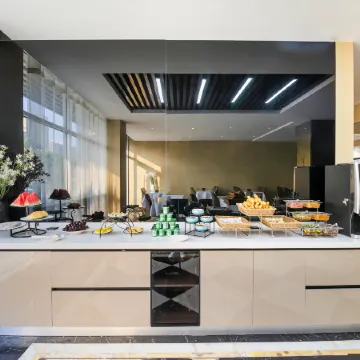 GELI Hotel (Linyi Pingyi Yinhua Road)