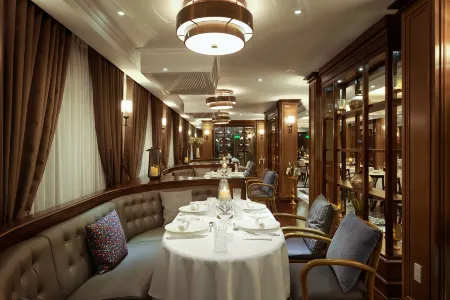 Paradise Grand Cruise Отели в г. Tuan Chau