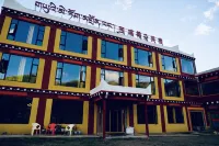 Yinka Meiduo Homestay (Yuke Grassland) Các khách sạn gần Daofu Milk Sea